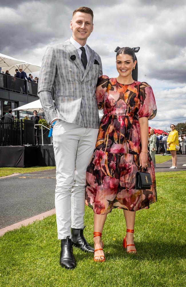 Caulfield Cup 2023: Fashion At Melbourne Races Through The Years ...