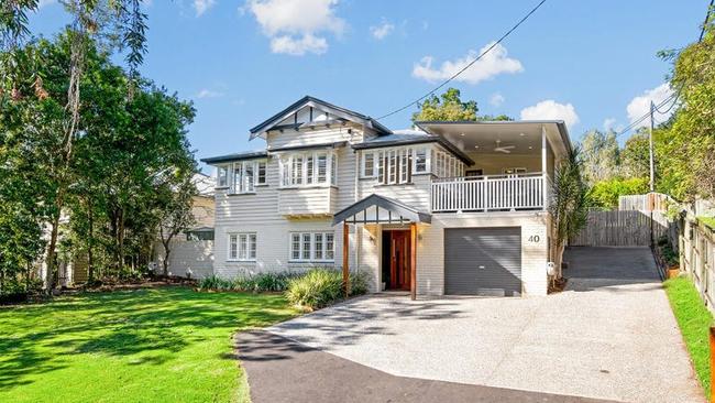 2.30pm – 40 Acacia Drive, Ashgrove