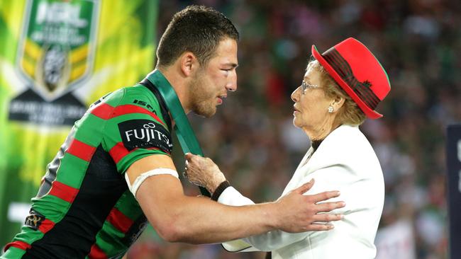 South Sydney's Sam Burgess  receives the Clive Churchill medal during the 2014 NRL Grand Final between the South Sydney Rabbitohs and the Canterbury Bankstown Bulldogs at ANZ Stadium .Picture Gregg Porteous