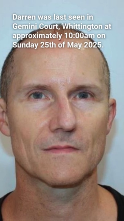 Police scour bushland for missing man Darren