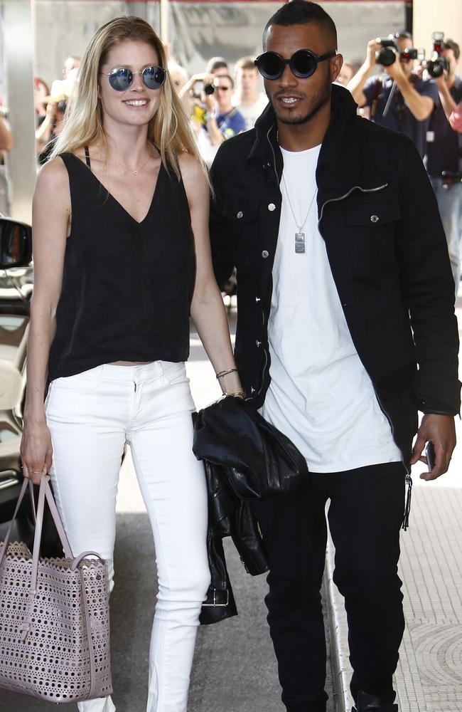 Dutch supermodel Doutzen Kroesand her husband DJ Sunnery James. Source: Splash News