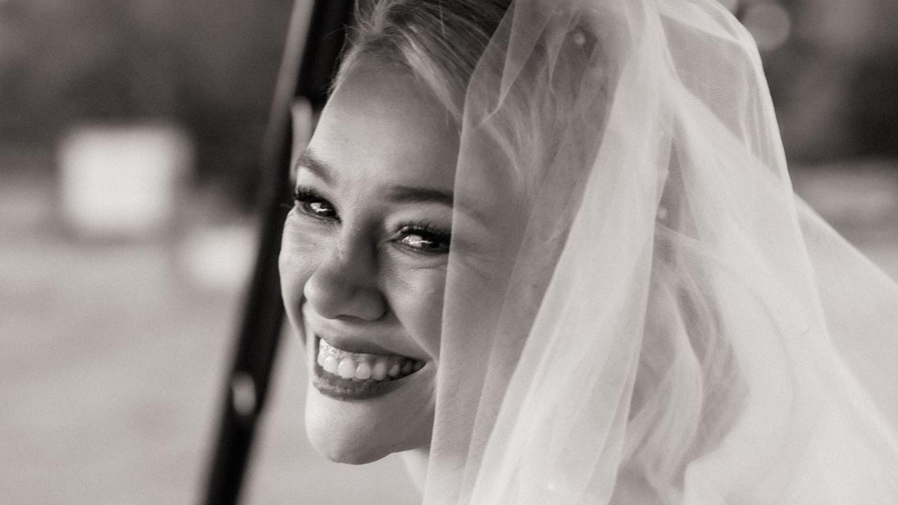 Beautiful bride Sonja Logan. Picture: Shot From The Heart Photography.