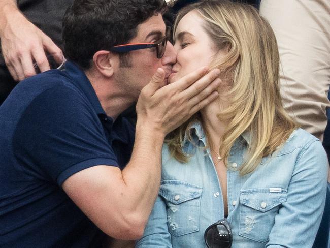 NEW YORK, NY - SEPTEMBER 09: Jason Biggs and Jenny Mollen seen at USTA Billie Jean King National Tennis Center on September 9, 2016 in the Queens borough of New York City. (Photo by Team GT/GC Images)