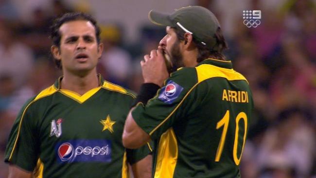 Shahid Afridi looking for reverse swing.