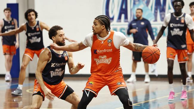 Cairns Taipans import player Rob Edwards trains at Cairns Basketball. Picture: Brendan Radke