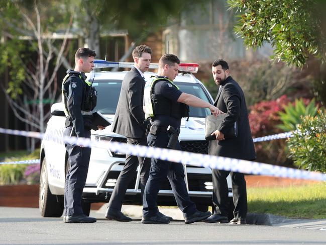 Police investigate the shooting of a 17-year-old boy in Endeavour Hills. Picture: David Crosling