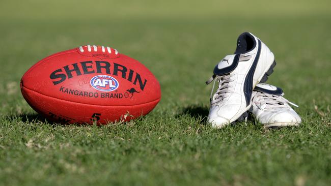 AFL Victoria has amended its team and club transfer guidelines.