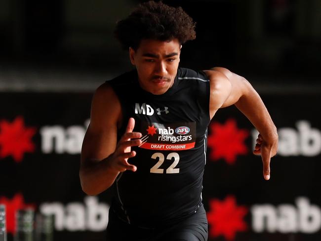 MELBOURNE, AUSTRALIA - OCTOBER 04: Isaac Quaynor performs the sprint test during the AFL Draft Combine at Marvel Stadium on October 4, 2018 in Melbourne, Australia. (Photo by Michael Willson/AFL Media/Getty Images)