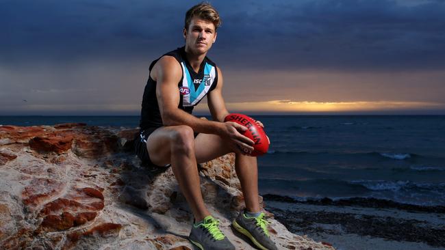 Footballer Robbie Gray at Moonta Bay during the Port Adelaide community camp on the Yorke Peninsula.