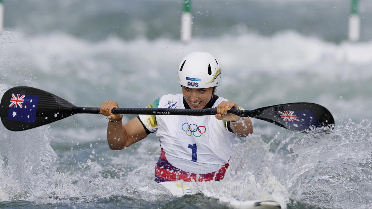 Jess Fox on her way to gold. Picture: Michael Klein