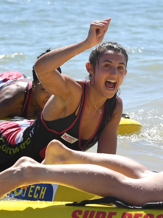 England import Beth Cobden training with Adelaide Thunderbirds at West Beach. Picture: Tricia Watkinson