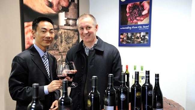 Chinese multi-millionaire Yuangang Song and former South Australian premier Jay Weatherill at Gemtree Vineyards in 2013.