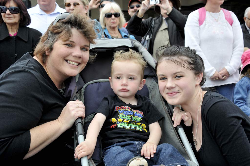 Dawn Mason, Eli Hanrahan and Sabrina Mason. Picture: Dave Noonan and Nev Madsen