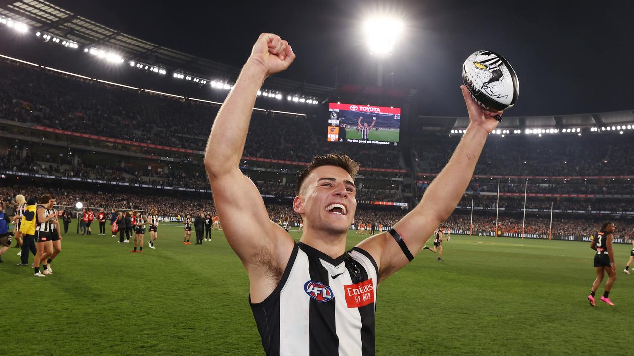 Nick Daicos celebrates after Collingwood’s one point win. Photo: Michael Klein.