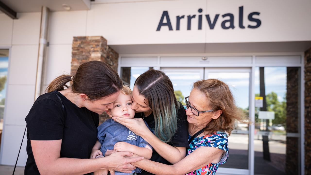 Passengers arriving at Albury Airport from Sydney. L-R Dani Shaw, Finn Shiels, 2, Hayley Fellowes (mother of child) from Ballina, Kerry Fellowes, grandmother from Albury. Picture: Simon Dallinger