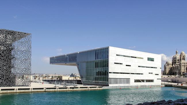 Cosquer Méditerranée and a corner of the lace-like exterior of Mucem. Picture: Frank Eiffert.