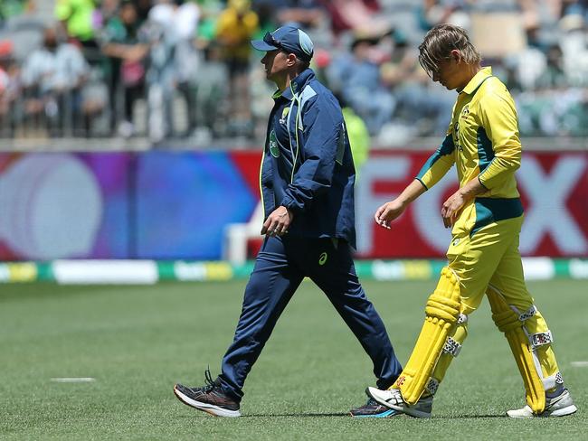 Cooper Connolly retired hurt after a nasty blow. (Photo by David Woodley/AFP)