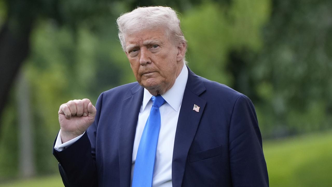 Trump swings axe on US holidays