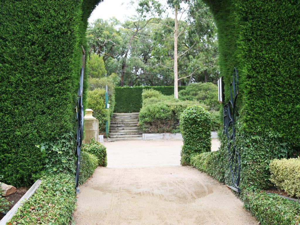 A knot garden doorway.