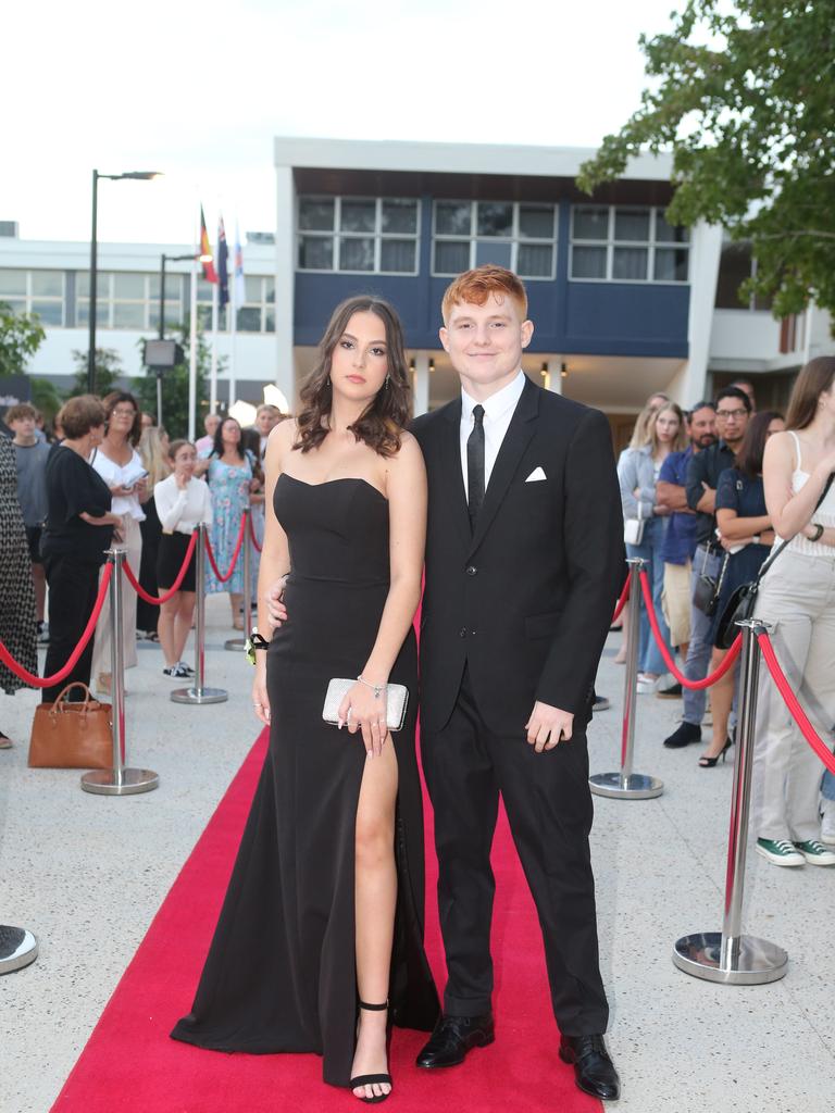 Aquinas College year 12 formal | Gold Coast Bulletin