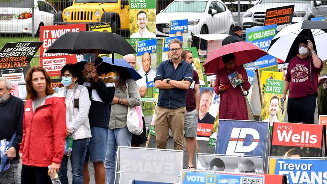 Lines were long at pre-polling booths in Brisbane as the early-ballot period begun. Picture: NCA NewsWire / John Gass