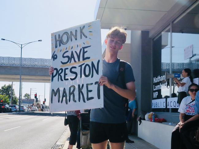 Protestors made their feelings known about the potential future of the market.
