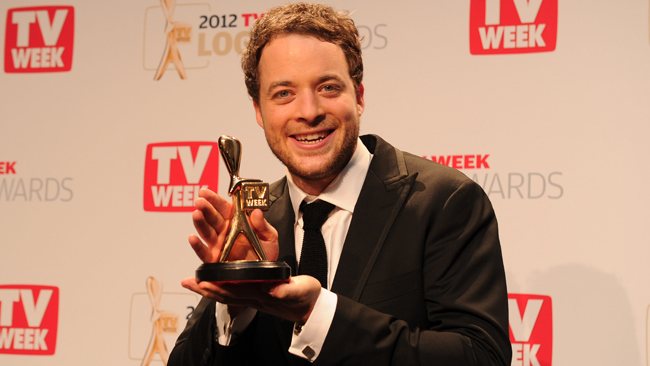 Hamish Blake wins Gold Logie for 2012 over Carrie Bickmore, Asher ...