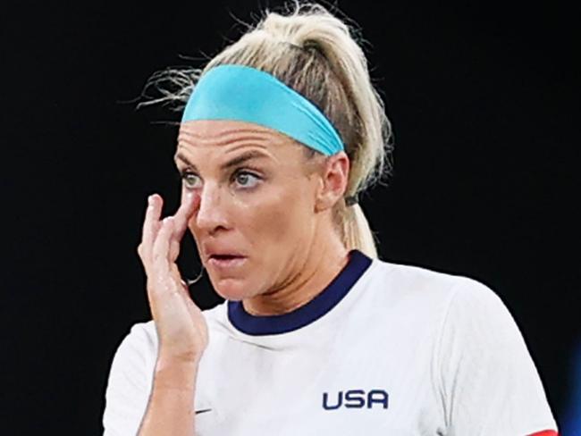 Julie Ertz reacts to Sweden's third goal.