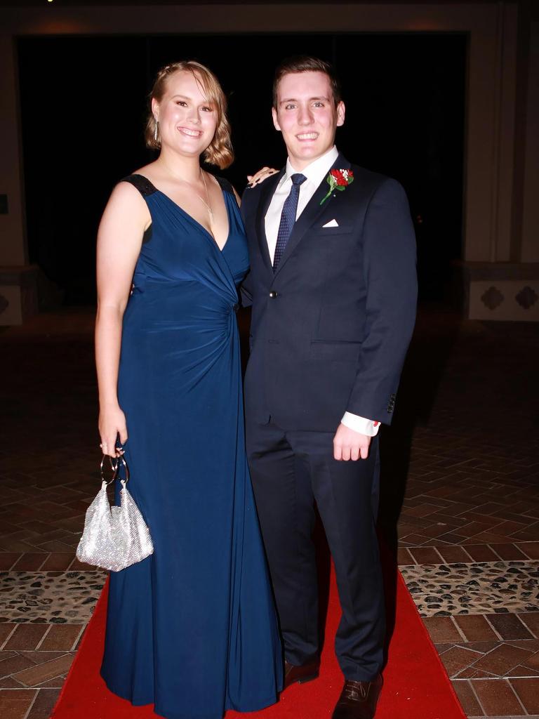 17th October 2020, Shaun McUlcar, Isabelle Gaskain from Rivermount College attend their year 12 formal at Links hope Island Photo Paul Stevens SMP Images