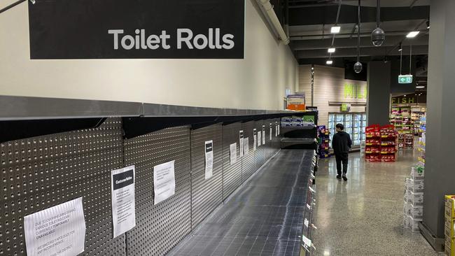 Don’t make your investment decisions like a mad shopper in Coles, hurtling down the aisle to claim that last pack of sweet-ass Sorbent. Picture: AFP