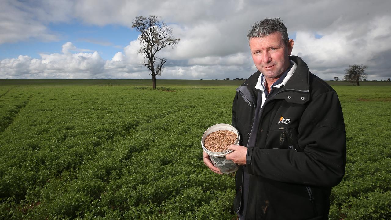 Mr Hosking said farmers had to be encouraged to burn off to protect the community. Picture Yuri Kouzmin