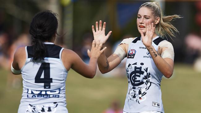 Tayla Harris and the Blues will face Fremantle in an AFLW preliminary final on Saturday.