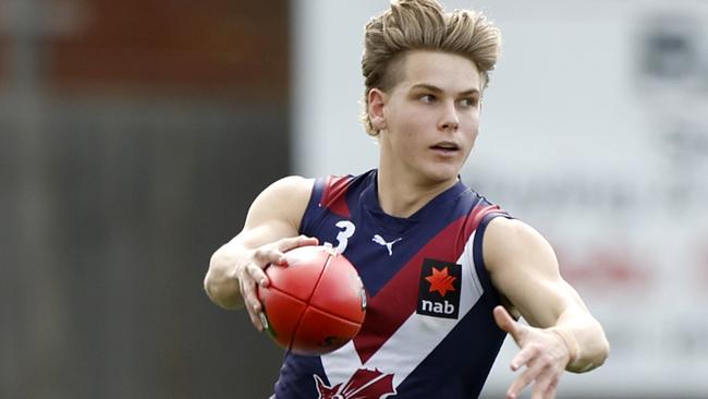 Will Ashcroft looks for an option. Jonathan DiMaggio/AFL Photos/via Getty Images)