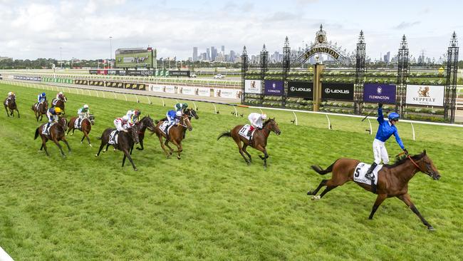 Bivouac streets his rivals in the Newmarket Handicap. Photo: AAP Image/Vince Caligiuri