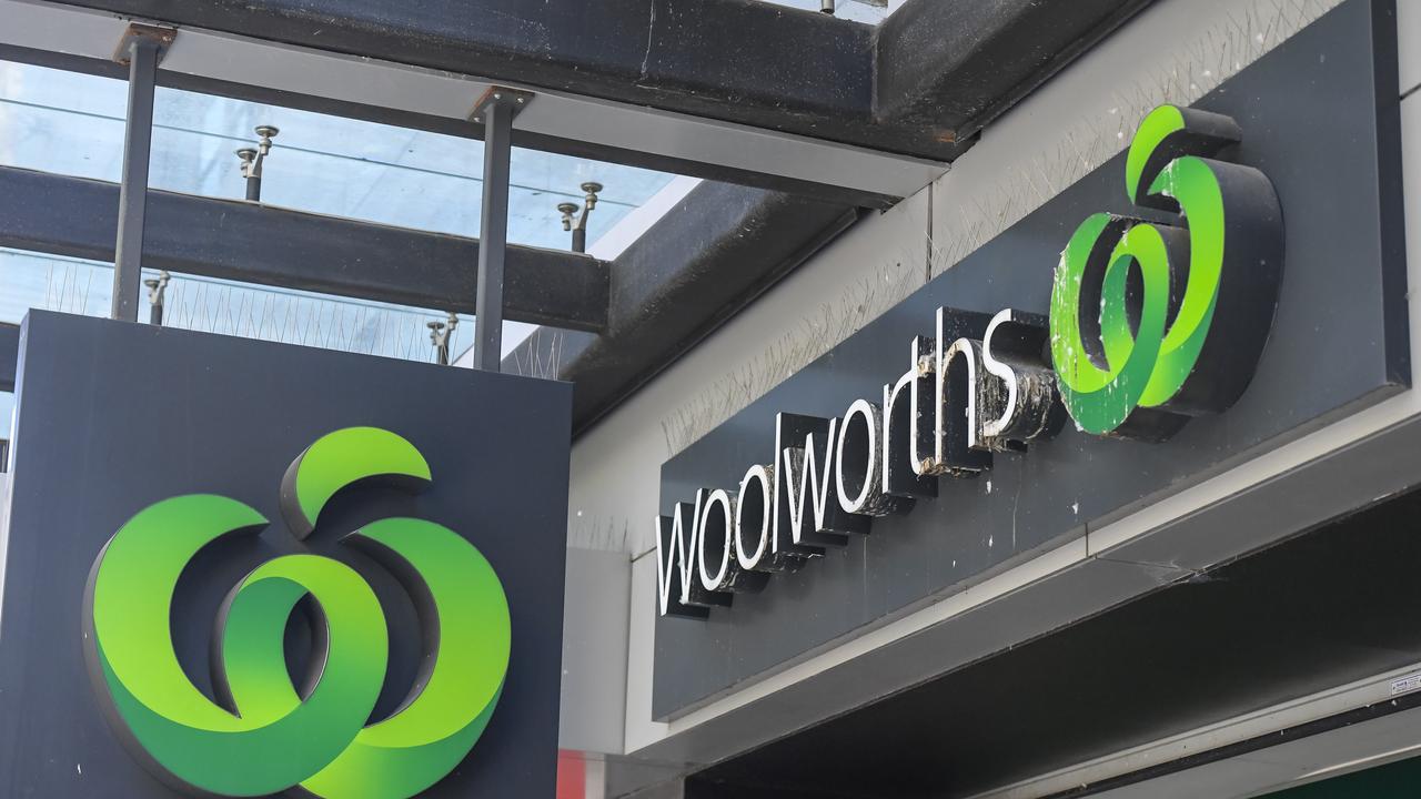 Woolworths will join Coles and Aldi as the supermarkets face the parliamentary inquriy. Picture: NCA NewsWire / Roy VanDerVegt
