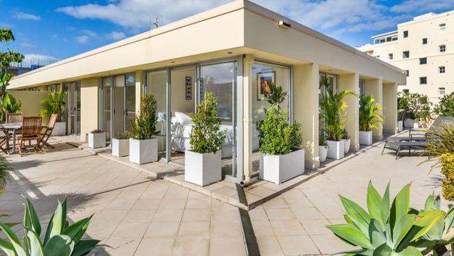 This 354sq m penthouse has a shared terrace with one other apartment, surround sound and a private lift plus shared facilities such as a pool.