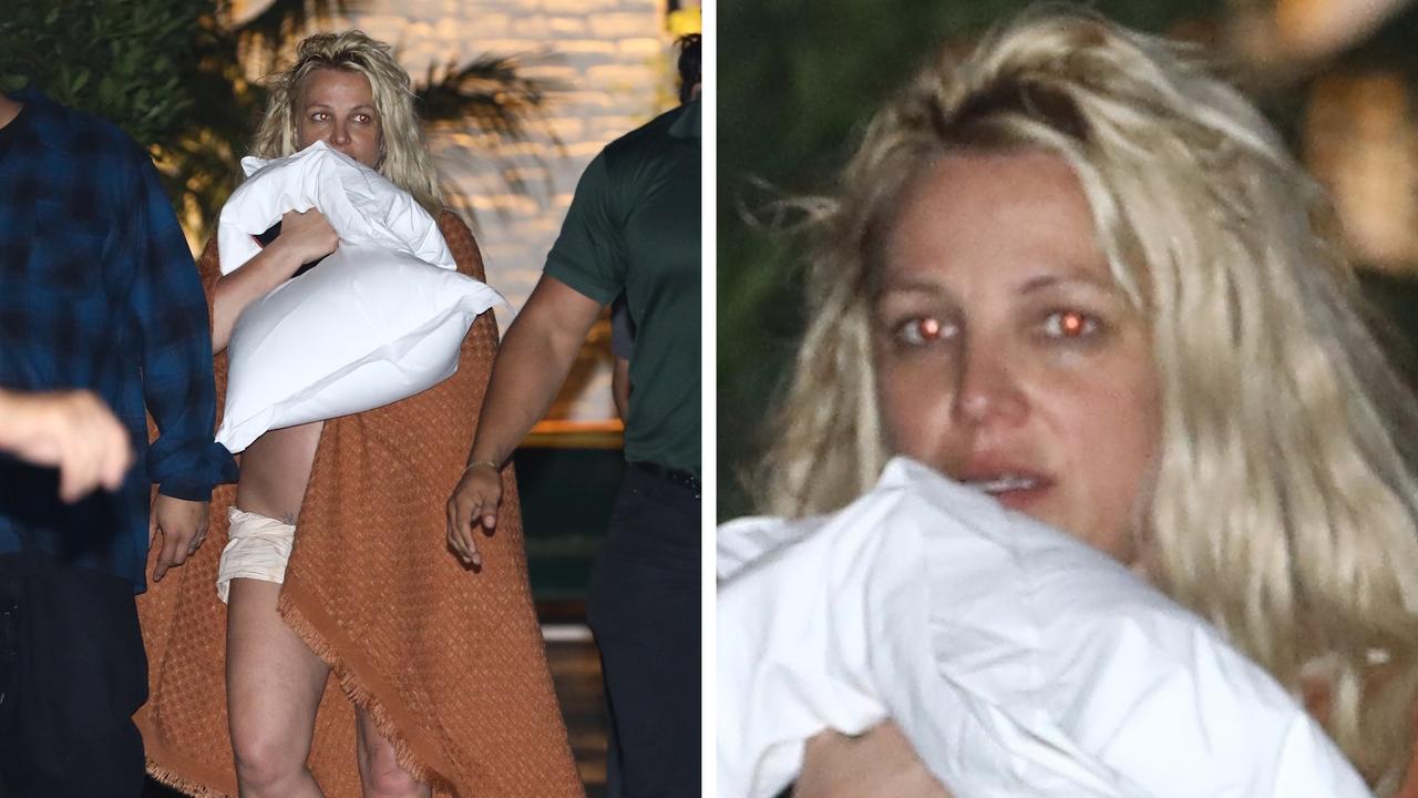 Britney Spears seen barefoot in LA.