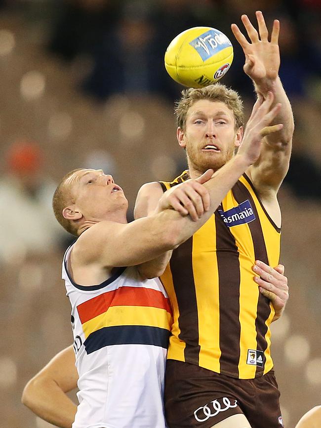 Crows ruckman Sam Jacobs, up against Hawthorn's Ben McEvoy, is playing sore. Picture: Michael Klein