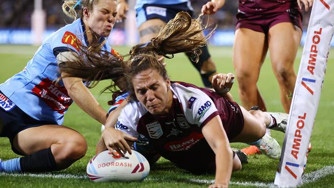 Evania Pelite scored a great try in the corner. Picture: Mark Nolan/Getty Images