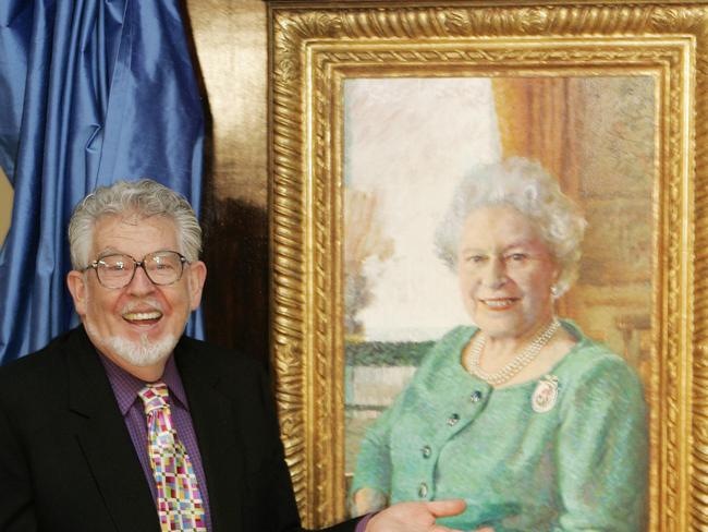 The Queen strips Rolf Harris of CBE following sexual assault conviction ...