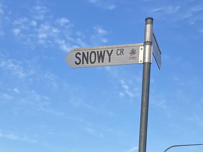 The swanky suburban street in Dubbo where a dispute between neighbours turned violent.