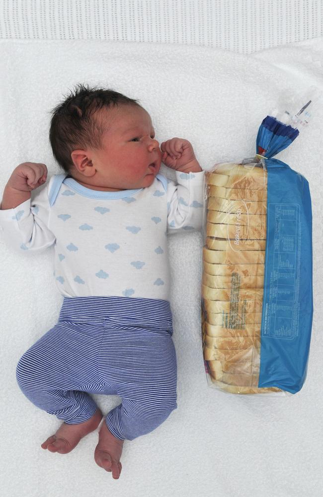 Perth woman gives birth to 13.2 pound baby at Joondalup hospital