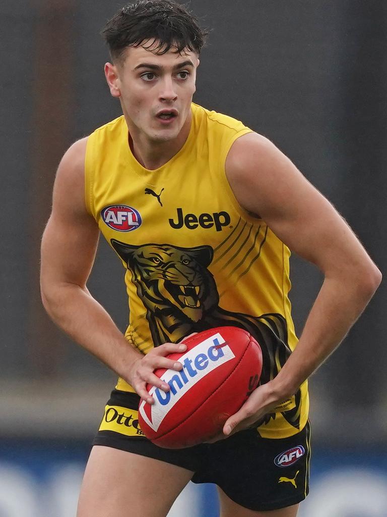 Patrick Naish has signed to play in the SANFL.