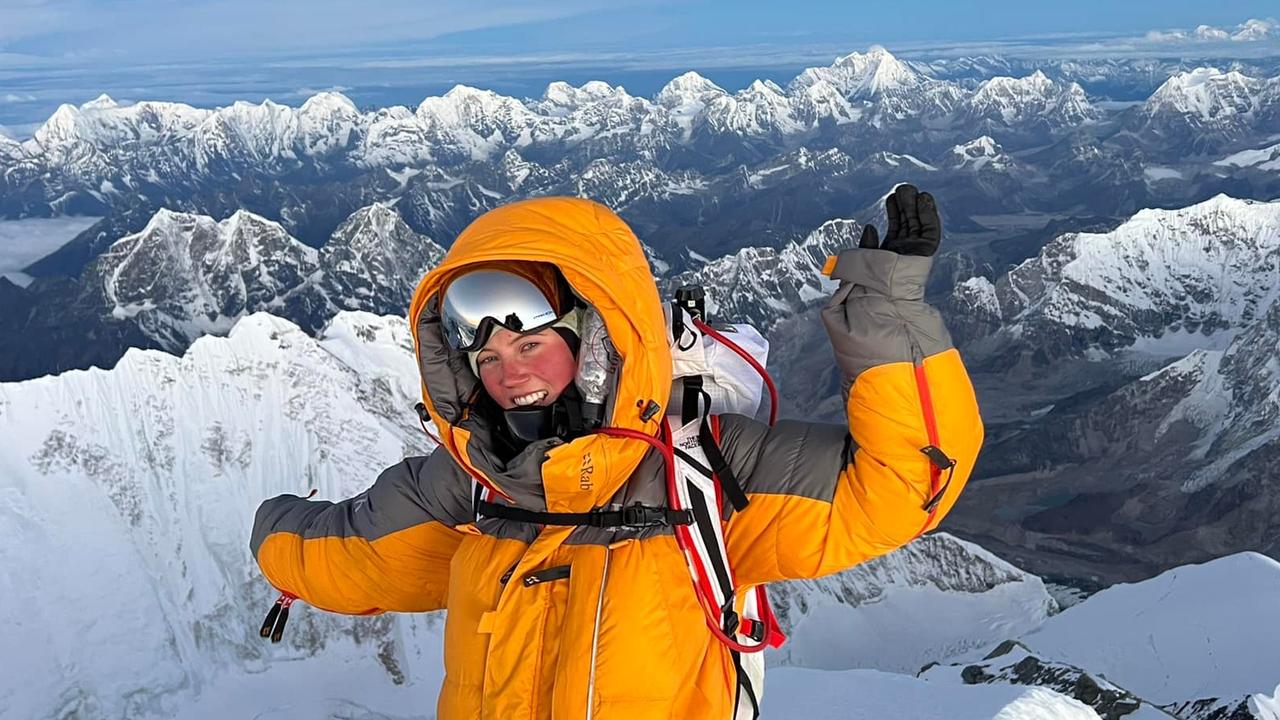 Aussie teen’s triumphant Everest trek | KidsNews