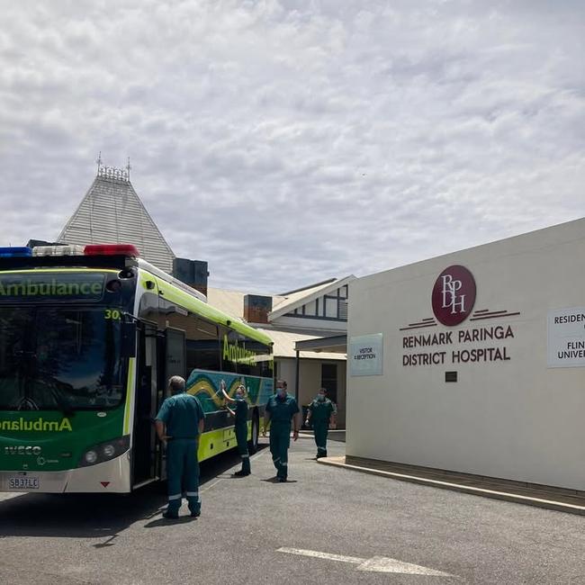 SA Ambulance Service AMBus during the Riverland floods.