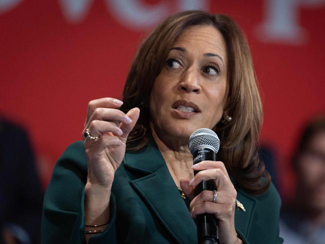 BROOKFIELD, WISCONSIN - OCTOBER 21: Democratic presidential nominee, U.S. Vice President Kamala Harris fields questions during a town hall style campaign event with former U.S. Rep. Liz Cheney (R-WY) on October 21, 2024 in Brookfield, Wisconsin. The event was one of three Harris had scheduled today in three different swing states, Wisconsin, Michigan and Pennsylvania.   Scott Olson/Getty Images/AFP (Photo by SCOTT OLSON / GETTY IMAGES NORTH AMERICA / Getty Images via AFP)