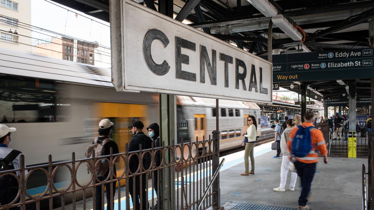 Sydney train delays ease after power issue affected rail network The