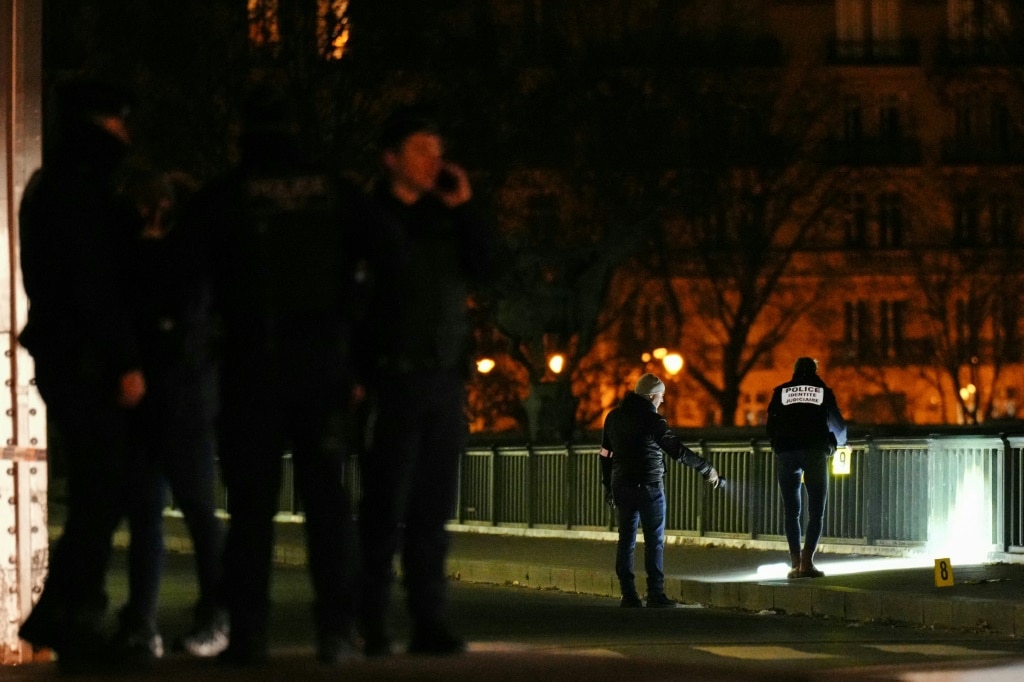 ‘Terrorist plot’ probe after deadly Paris stabbing