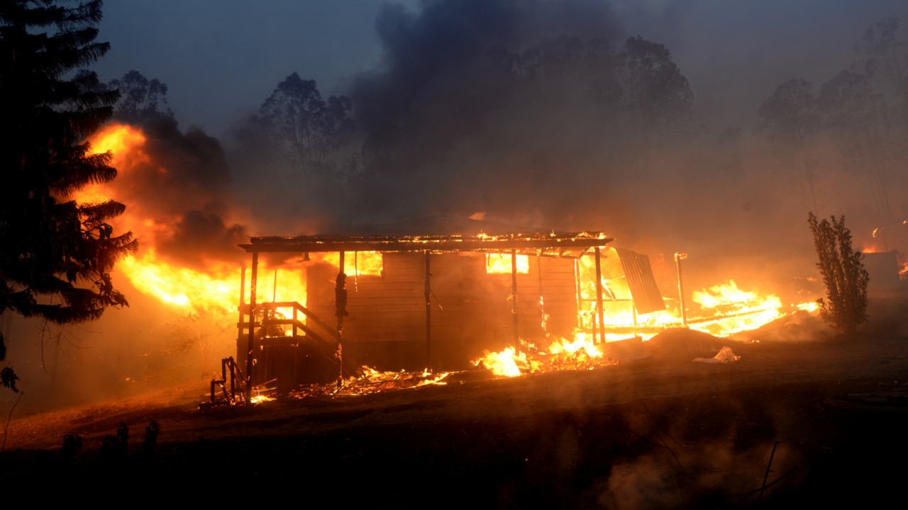 Early bushfire season sees lost homes in NSW