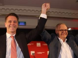 SYDNEY, AUSTRALIA - NewsWire Photos MARCH 25, 2023: NSW Labor leader, Chris Minns holds the election night party at the Novotel Hotel In Brighton-le-sands. Chris Minns takes to the stage with Prime Minister Anthony Albanese after winning the election. Picture: NCA NewsWire / David Swift